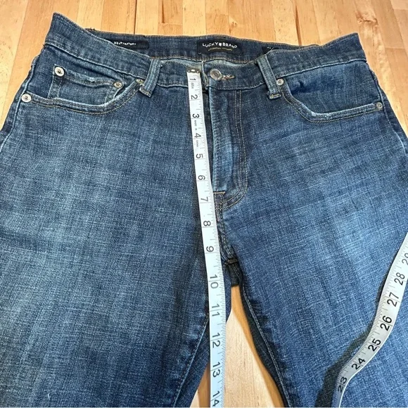 Lucky Brand 221 Straight Size 32/30 - Picture 8 of 12